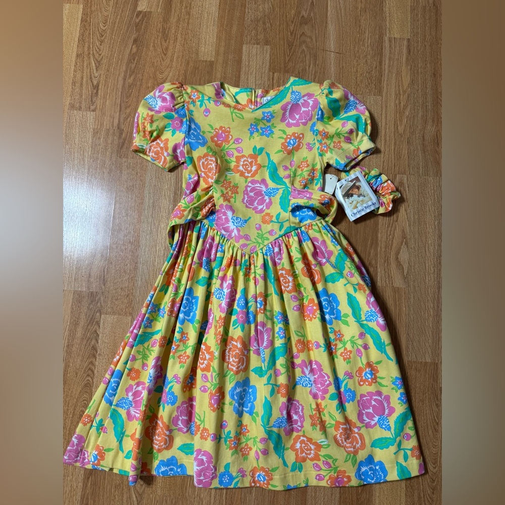 Vintage NWT Christie Brooks Girls Dress Size 7/8 With Matching Scrunchie Floral